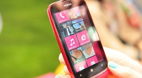 Smartphone WP 8 giá rẻ sẽ ra mắt đầu năm sau