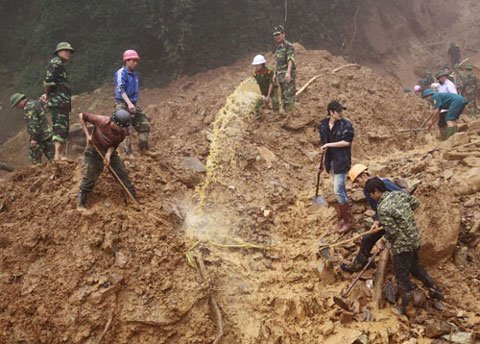 Lở đất tại Yên Bái: Đã tìm thấy 19 người