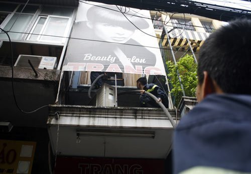 Hà Nội: Cháy salon tóc trên phố cổ