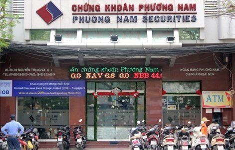 Công ty con trai Trầm Bê bán 2 triệu cổ phiếu Sacombank