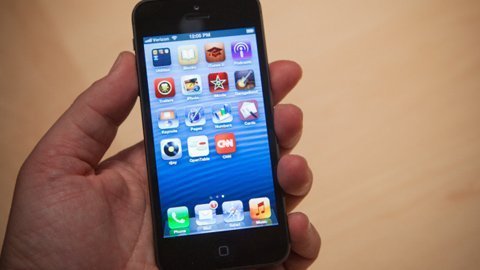 Apple gây thất vọng vì “lộ hàng” quá nhiều