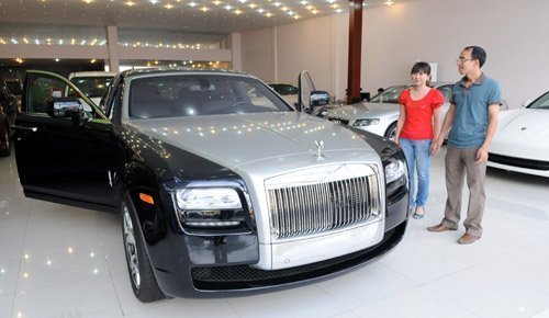 Mỗi năm một cú sốc: Thị trường ôtô lao đao