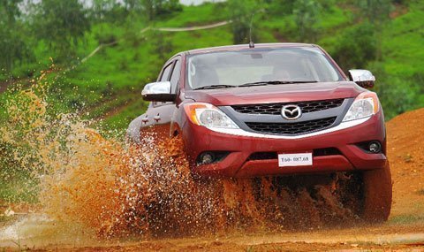 Mazda BT-50 phiên bản mới - lựa chọn tinh tế