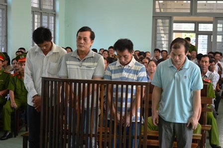 Thương nhân Trung Quốc bị phạt tù vì đánh bạc