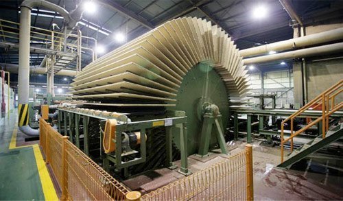 Khoác chiếc áo quá rộng cho ngành gỗ