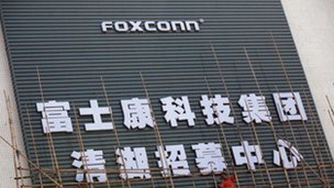 Công nhân ẩu đả, Foxconn đóng cửa nhà máy