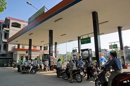 Thuế xăng dầu: Bộ Công thương phản bác Bộ Tài chính
