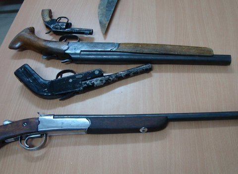 Nã súng vào giữa tiệc sinh nhật