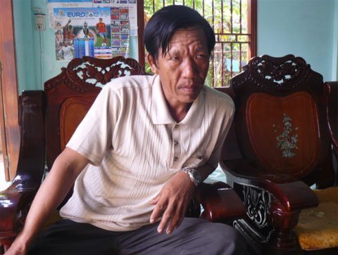 Trải lòng của người đàn ông 30 năm ăn côn trùng sống