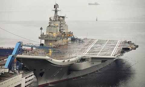 TQ tiết lộ phí 'khủng' làm tàu sân bay