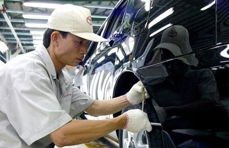 Ôtô 'phát ốm' với chính sách