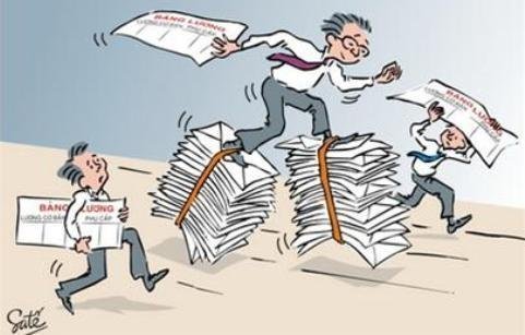 Không được tăng lương vì để râu