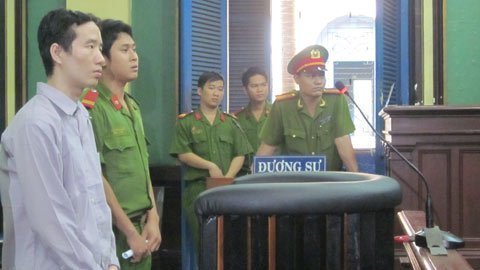 Mua dâm xong, giết gái bán dâm rồi tự sát