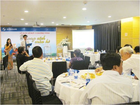 Eximbank công bố chủ nhân xe Vios Limo