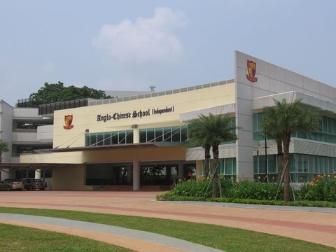 Du học sinh Việt tử vong tại KTX Singapore