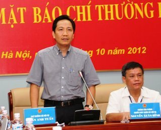 Bộ Nội vụ: Chính quy, tại chức giá trị như nhau