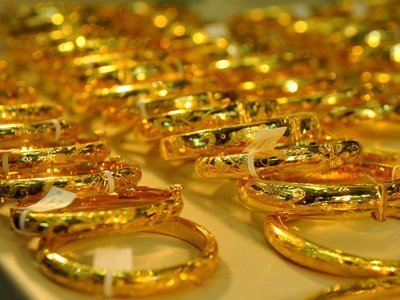 Vàng chính thức vượt đỉnh 48 triệu