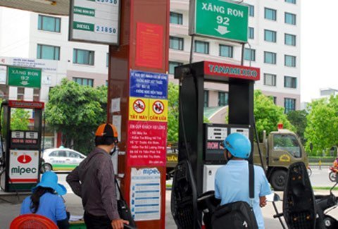 Không thèm bán xăng A95!