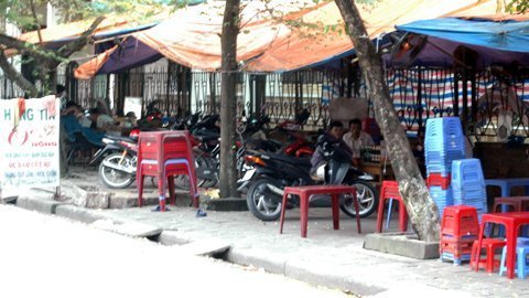 Hà Nội: Án mạng ở quán ốc ăn đêm