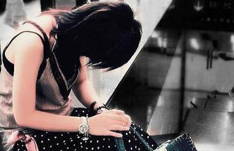 Cưỡng hiếp đồng nghiệp ngay tại công ty