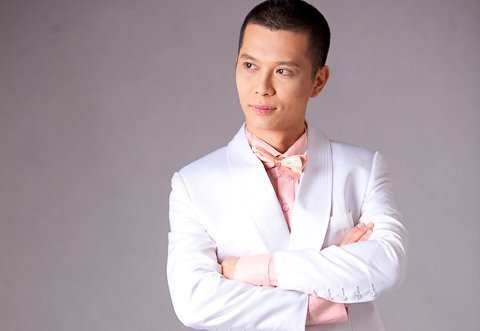 Nam Khánh: Showbiz Việt ngập scandal 