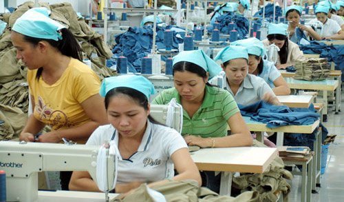 Doanh nghiệp cùng đường, nhân viên lay lắt