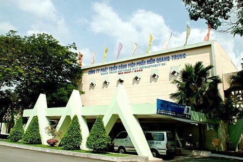 Sân gôn phóng tay, công viên phần mềm lại... tiếc