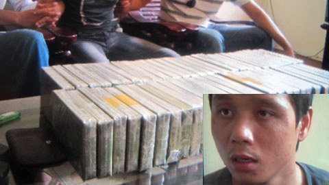 CSGT bắt được ‘chân rết’ của 60 bánh ma túy