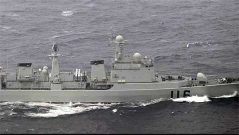 Bảy tàu chiến TQ diễu hành gần đảo tranh chấp