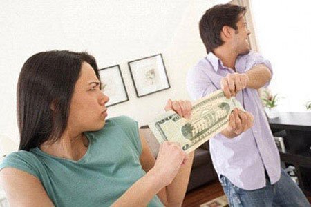 Độc chiêu tiệt nọc keo kiệt của chồng