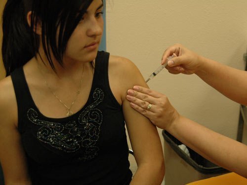 Nên tiêm ngừa HPV ngay cả khi đã nhiễm