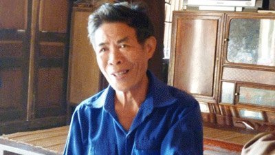 Bố già 10 năm làm thuê xứ người tìm con gái xinh đẹp