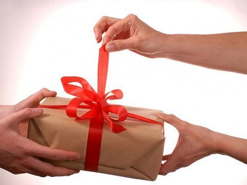 Không nhận phong bì, tôi khùng hay tinh vi?