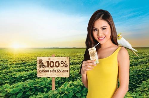 Ngắm vẻ xinh tươi, thuần khiết của Vân Trang