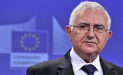 Khẩu chiến vì bê bối tham nhũng ở EU