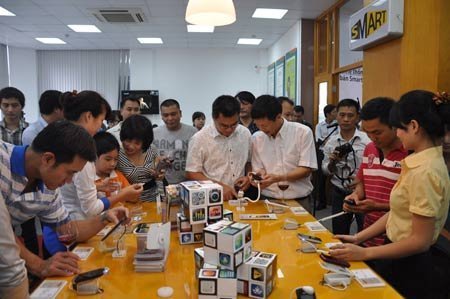 Viettel đồng loạt giảm giá smartphone