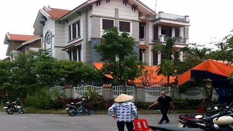 Vụ bị bắn chết vì bắt 'cẩu tặc', khu phố bất an