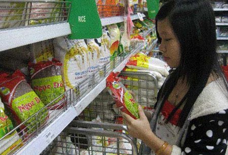 Gạo an toàn: Vàng thau lẫn lộn