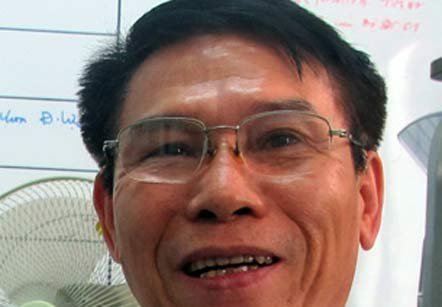 Xin không nhận chức hiệu trưởng
