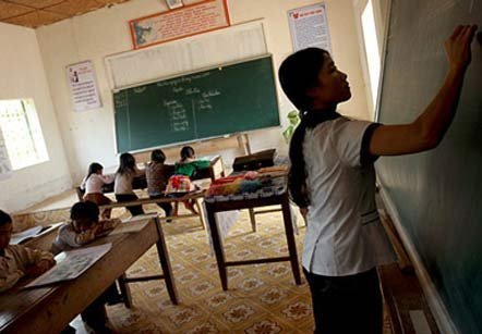 Giáo viên thất nghiệp và trách nhiệm giáo dục