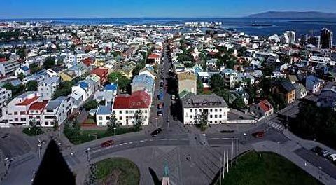 Iceland trảm ngân hàng, bắt chủ nhà băng