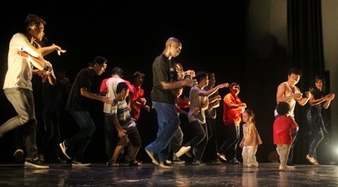 Màn hip-hop vừa sợ, vừa mê hoặc ở Hà Nội