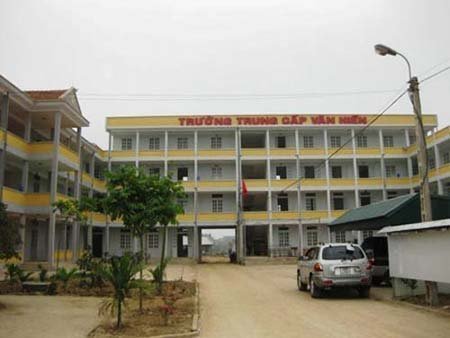 Khởi tố vụ giả chữ ký Bộ trưởng để tuyển sinh