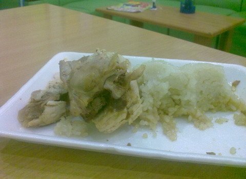 Siêu thị Big C bán xôi gà thiu?