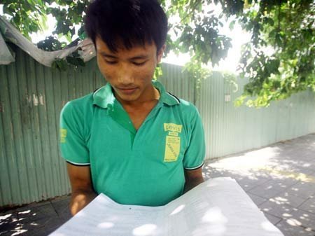 Nam sinh đạp xe 300km đi thi ĐH nhập viện tâm thần