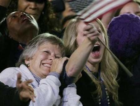 Người ủng hộ Obama reo hò mừng chiến thắng