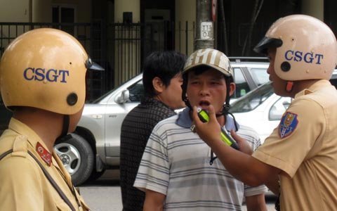 Đua xe trái phép có thể bị phạt tới 30 triệu