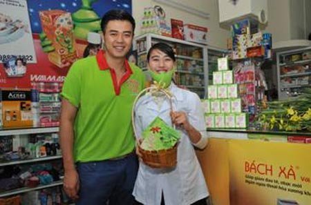 MC Tuấn Tú bật mí chuyện “trốn” viêm xoang