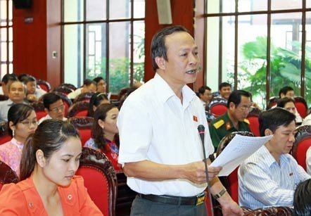 Chức càng cao tham nhũng càng phải xử nặng