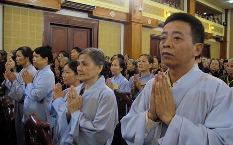 Đại lễ cầu siêu cho nạn nhân tử vong vì giao thông